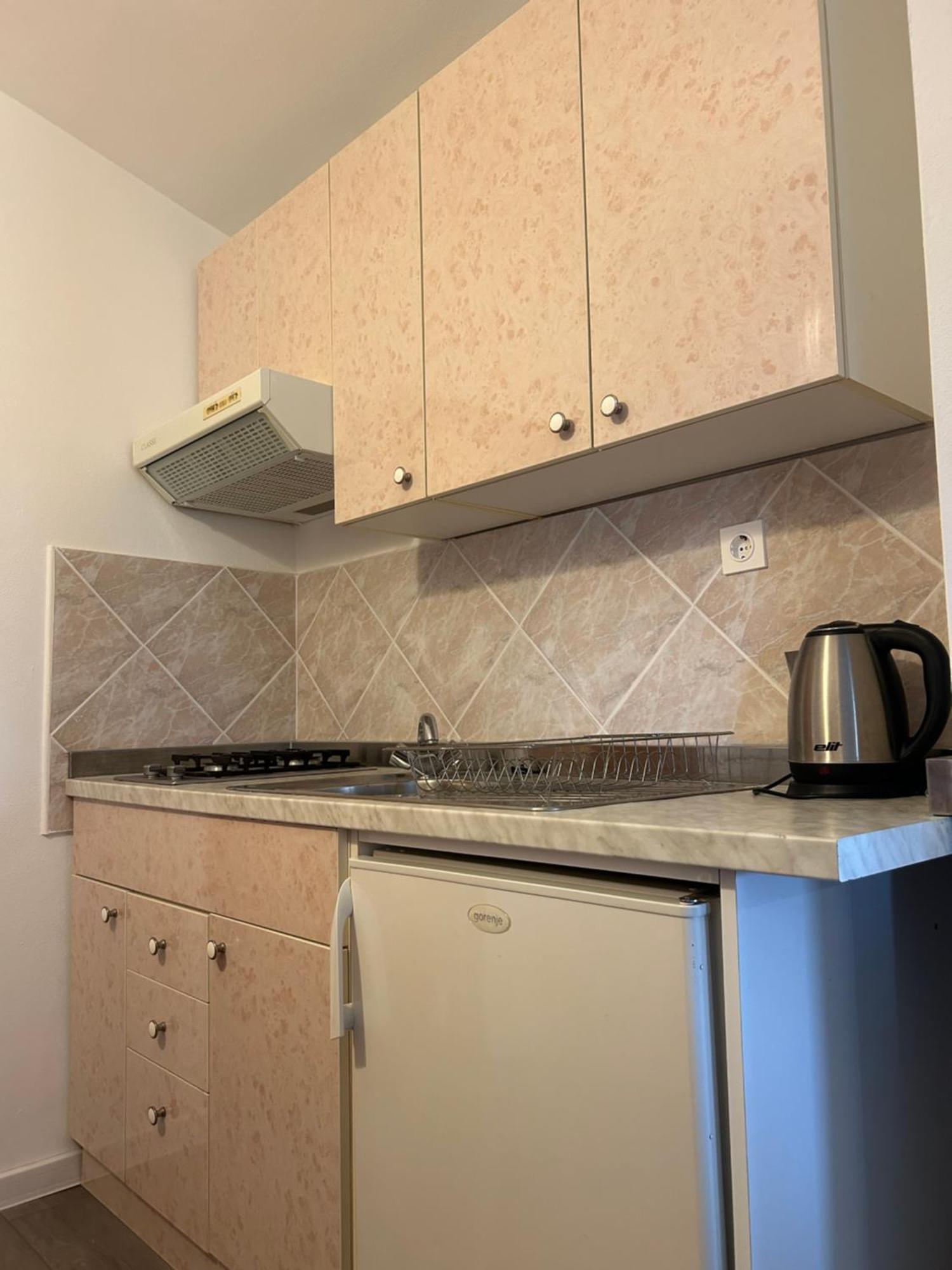 Apartmani Natasa เวอร์ซาร์ ภายนอก รูปภาพ