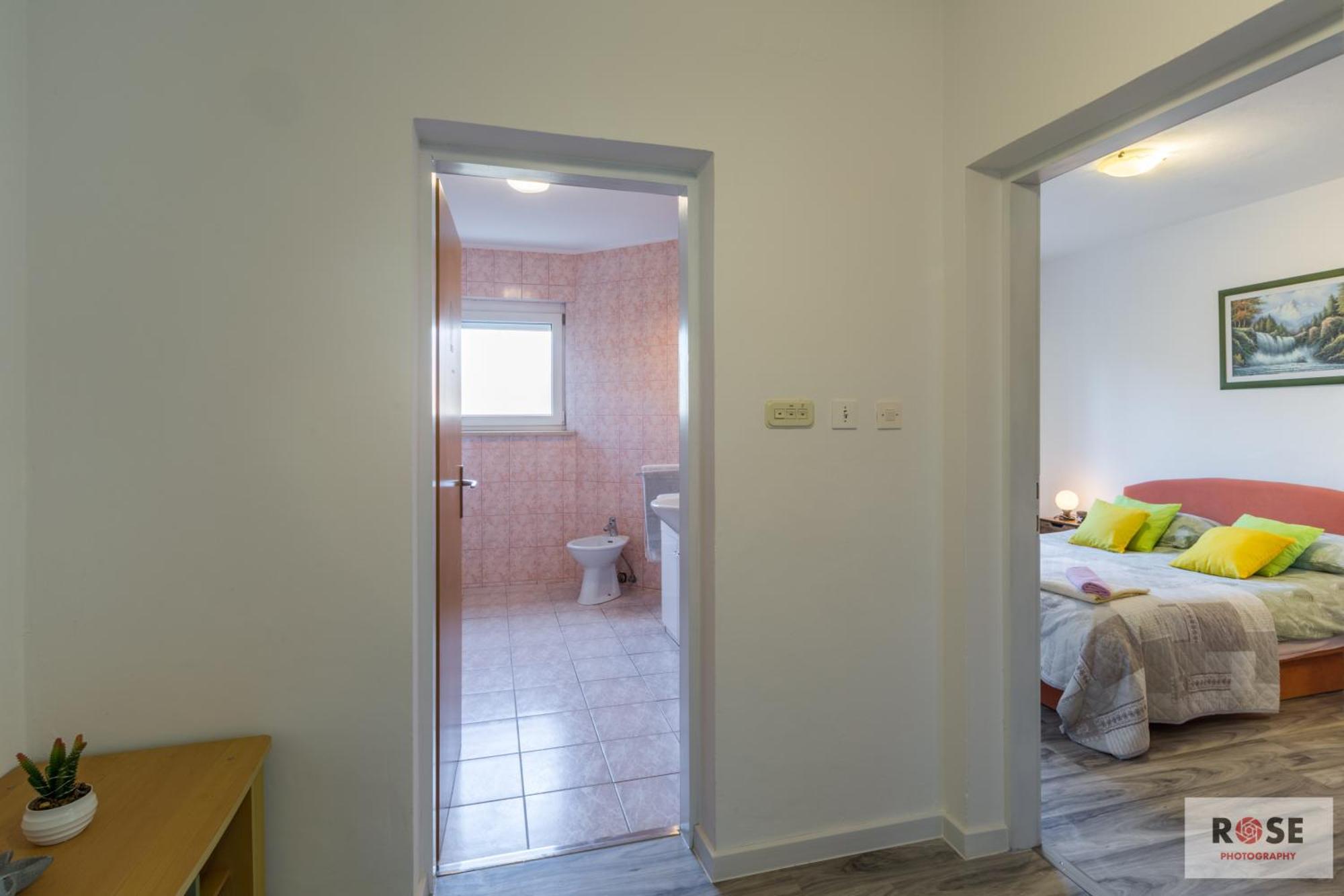 Apartmani Natasa เวอร์ซาร์ ภายนอก รูปภาพ