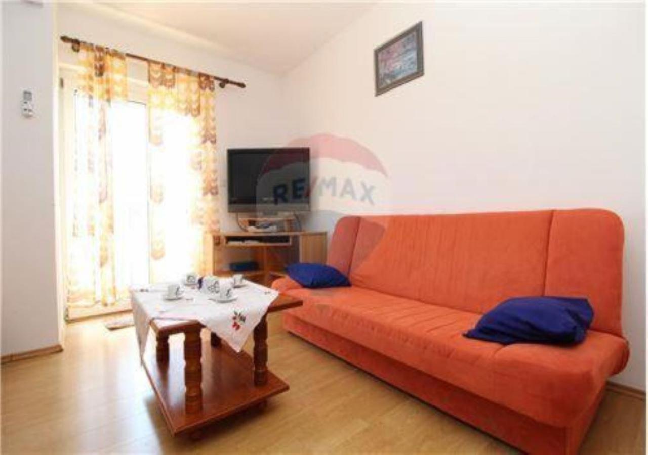 Apartmani Natasa เวอร์ซาร์ ภายนอก รูปภาพ
